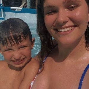 Meet your Posher, Christa